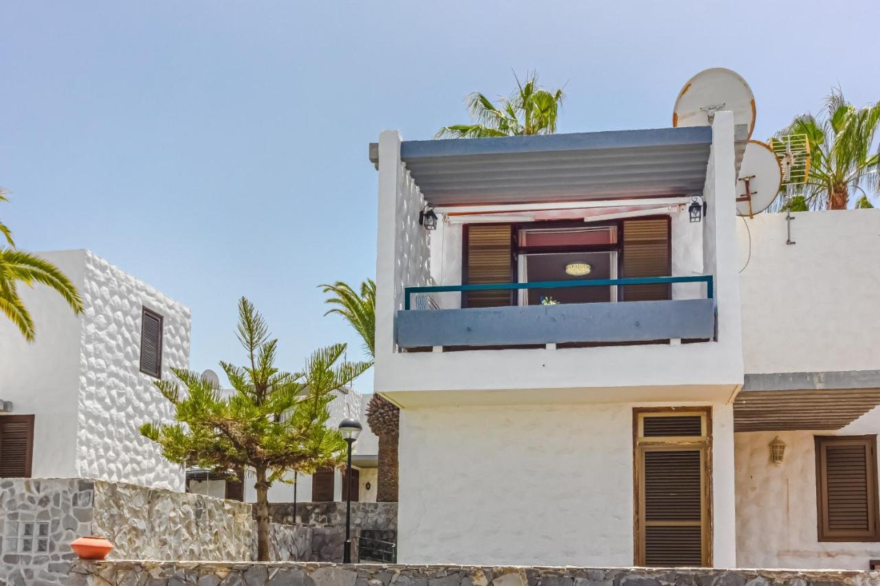 Apartment Apart America - 150 Meters From The Beach, Free Wi-Fi Arona  Exterior foto