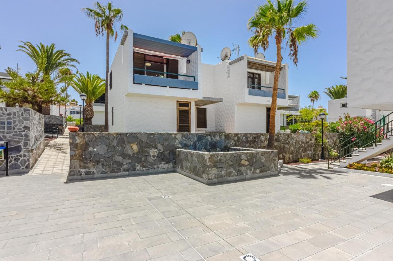 Apartment Apart America - 150 Meters From The Beach, Free Wi-Fi Arona  Exterior foto