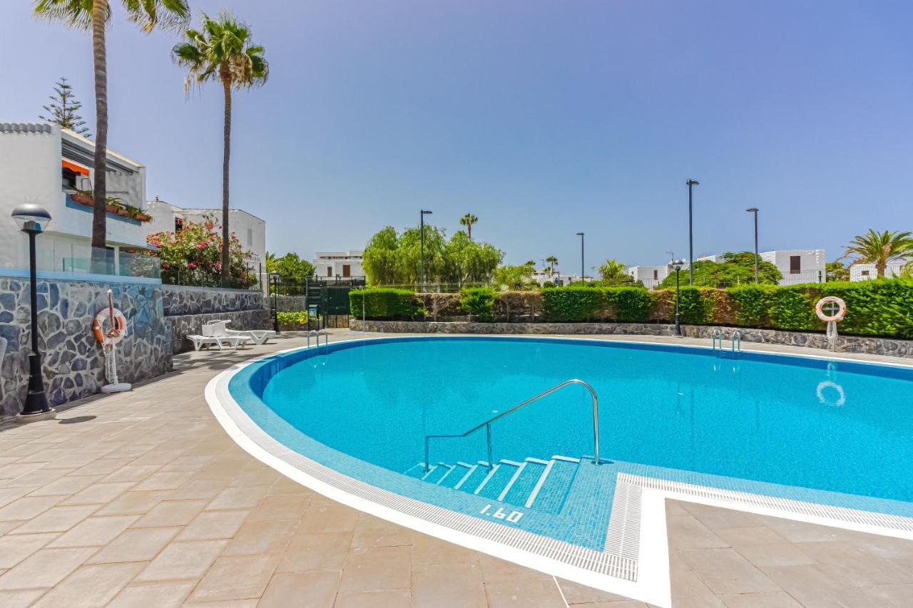 Apartment Apart America - 150 Meters From The Beach, Free Wi-Fi Arona  Exterior foto