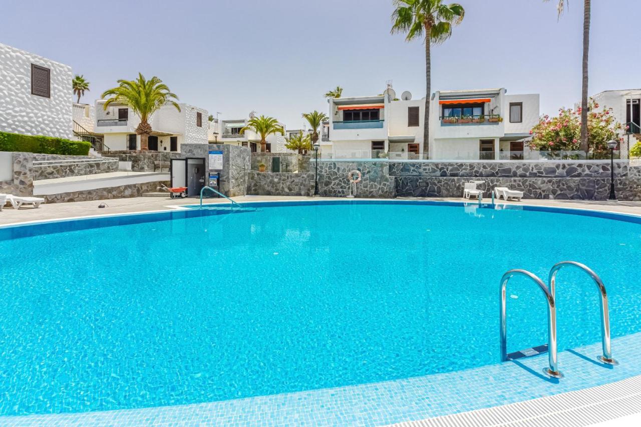 Apartment Apart America - 150 Meters From The Beach, Free Wi-Fi Arona  Exterior foto